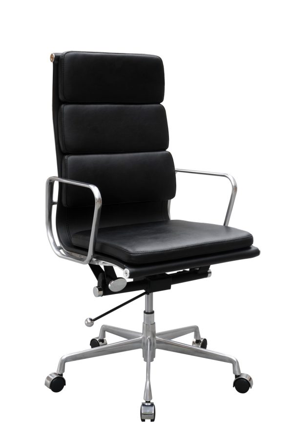 Manta Chair - Leather